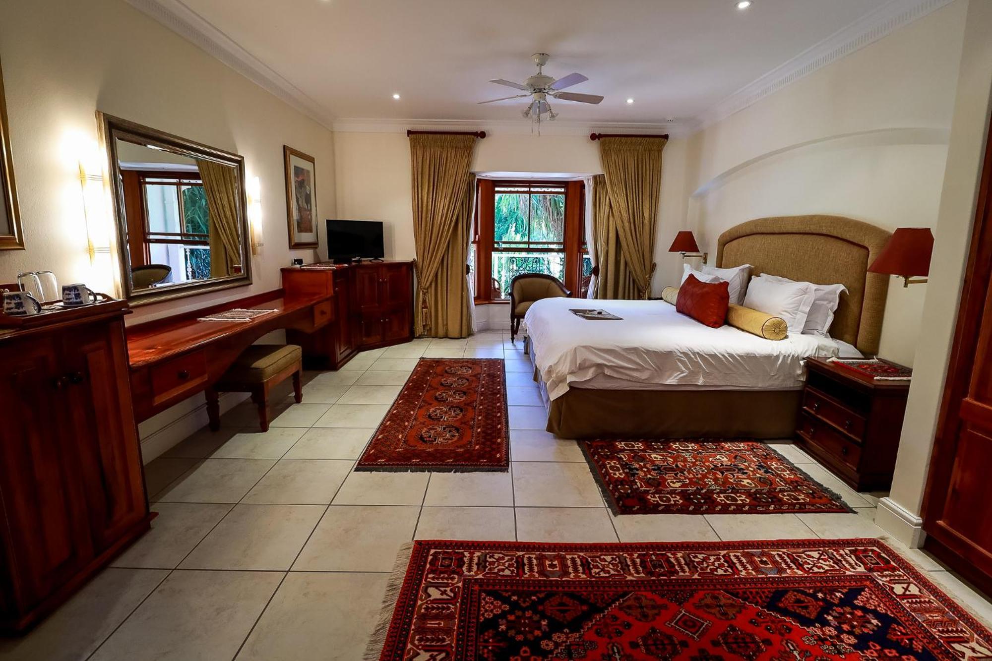 Altes Landhaus Country Lodge Oudtshoorn Exterior photo