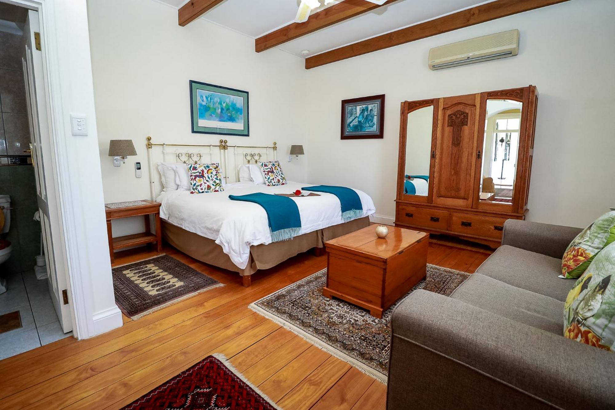 Altes Landhaus Country Lodge Oudtshoorn Exterior photo